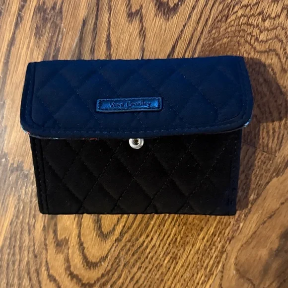 Vera Bradley Quilted Black Snap Wallet with Roses - Picture 2 of 9